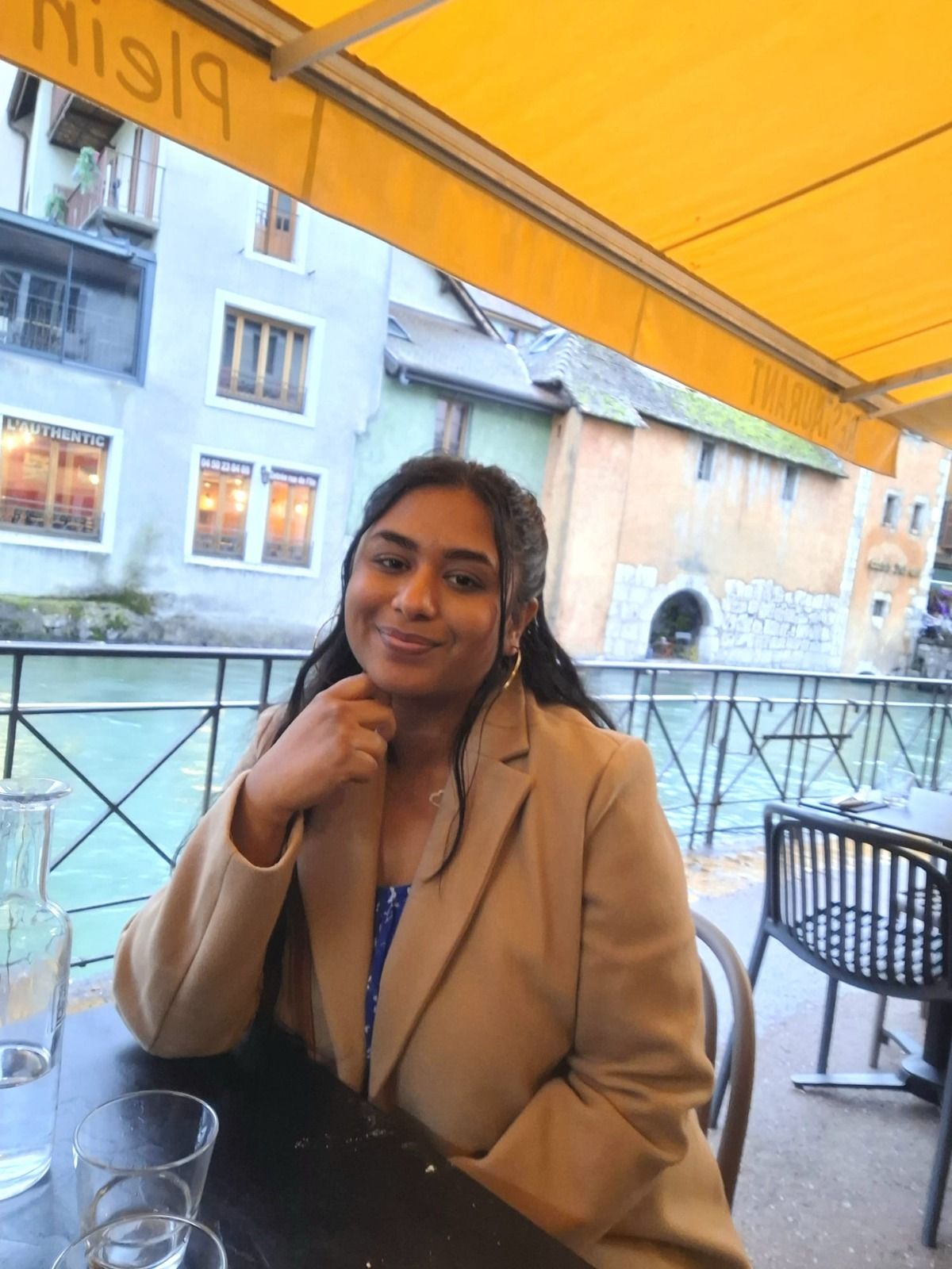 Esther, Auxiliaire de puériculture