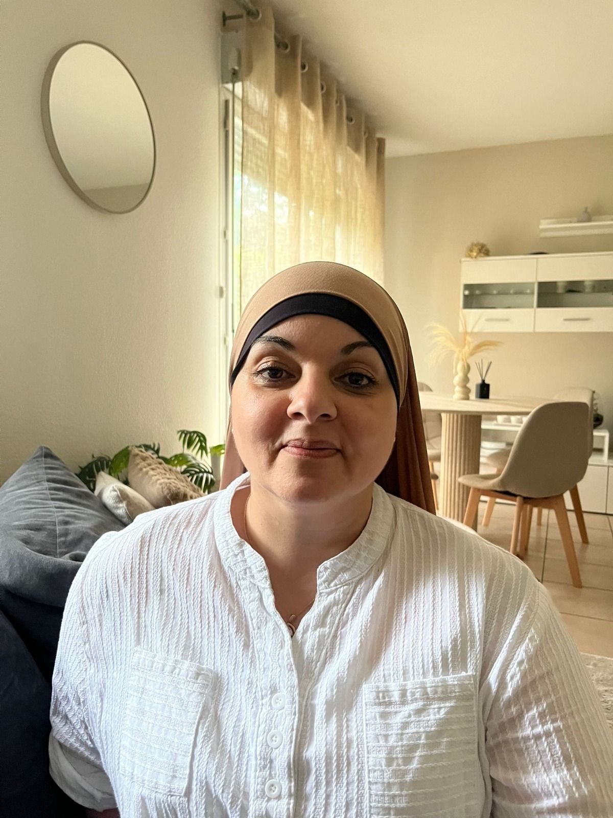 Salima, Accompagnante éducative petite enfance
