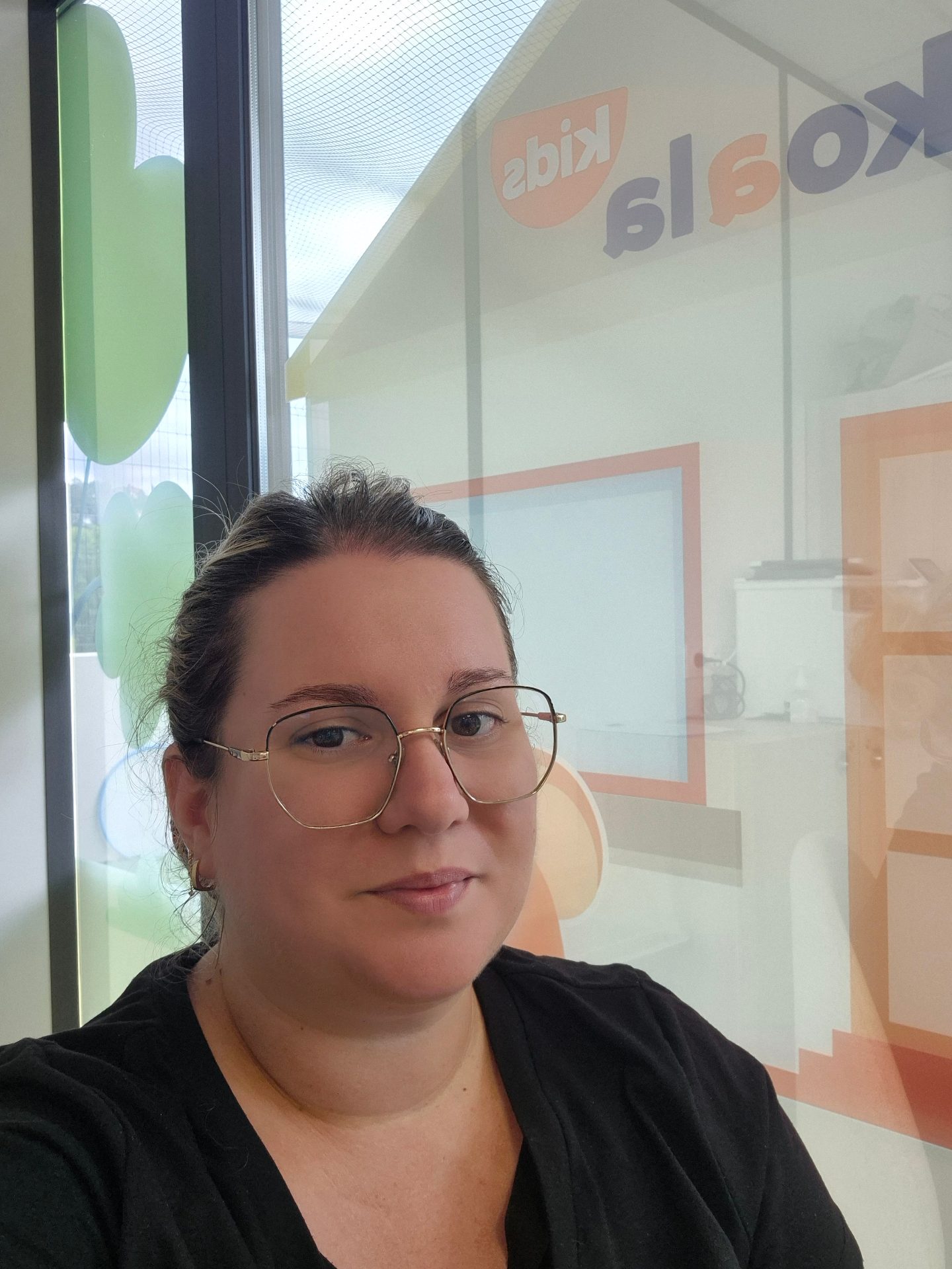 Karine, Directrice